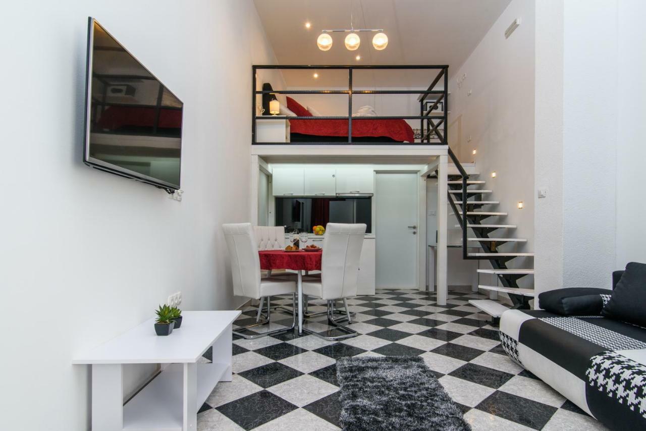 Studio Apartman Rea Trogir Eksteriør bilde