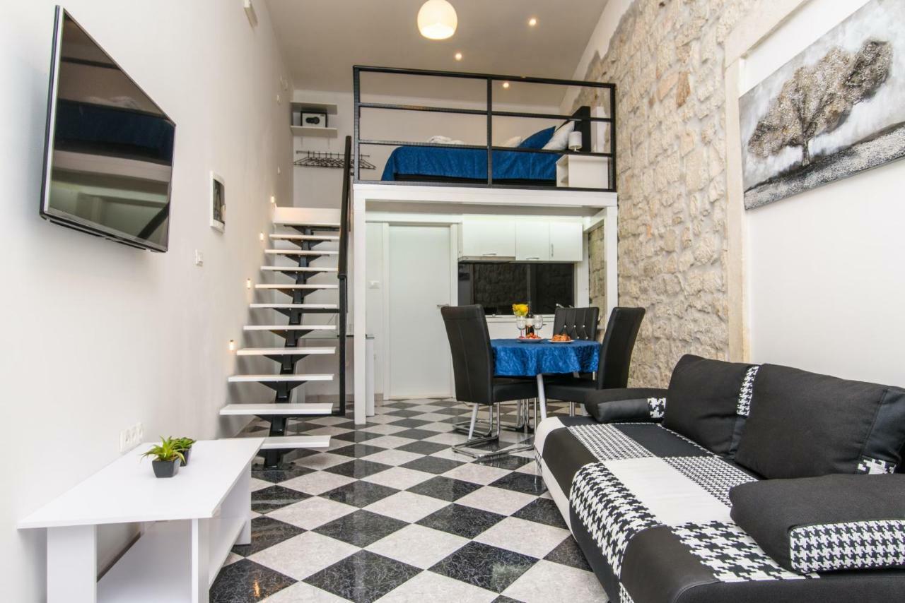 Studio Apartman Rea Trogir Eksteriør bilde